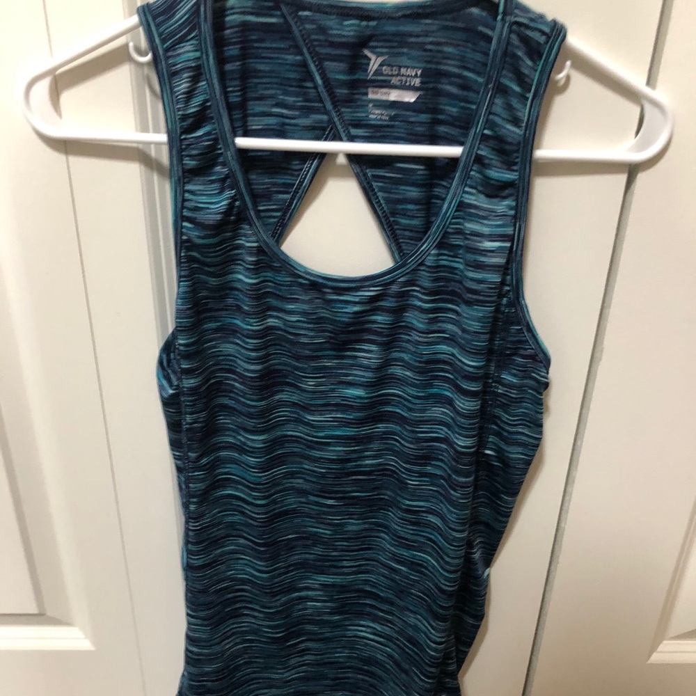 Workout tank top